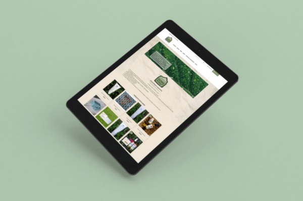 photo de tablette avec page d'accueil d'un site e-commerce.